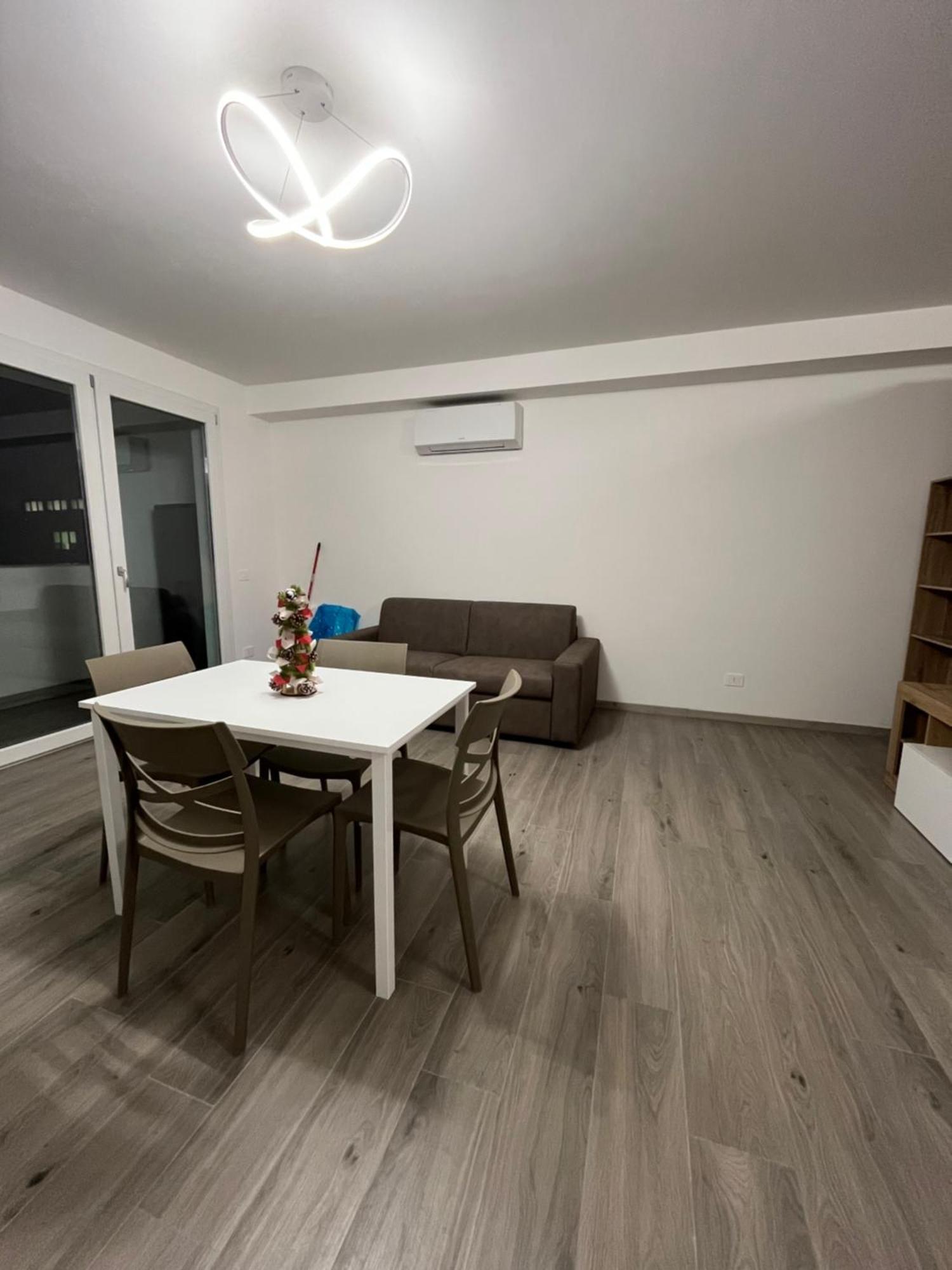 Alessandrino Apartment Roma Esterno foto